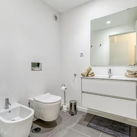 アパート Luxury 2 Bedroom Apartments In Albur Village Lote A アルヴォル